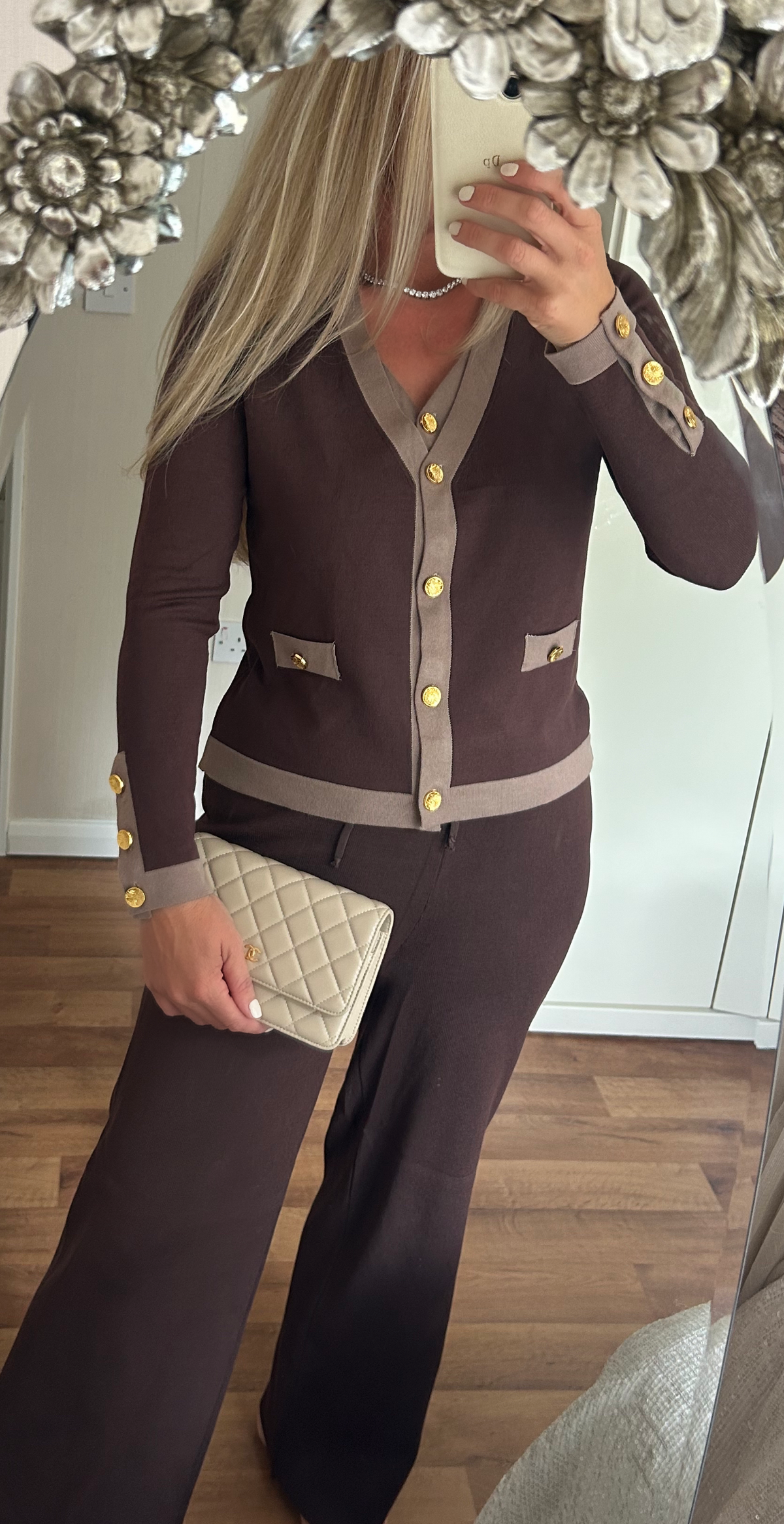 Gold button lounge set
