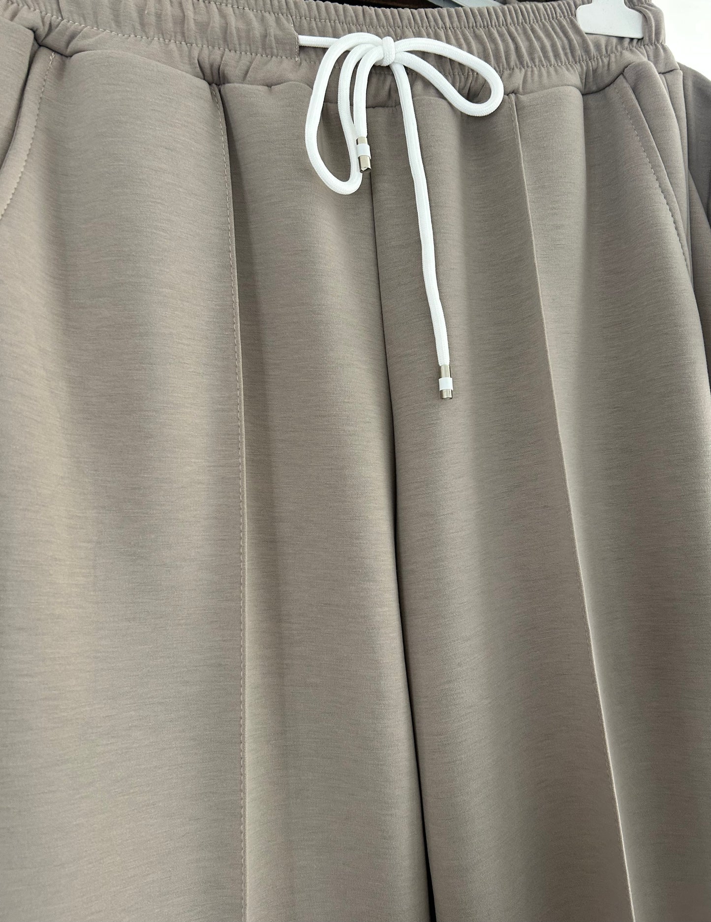 Pose Co ord , T-shirt, trousers,set,