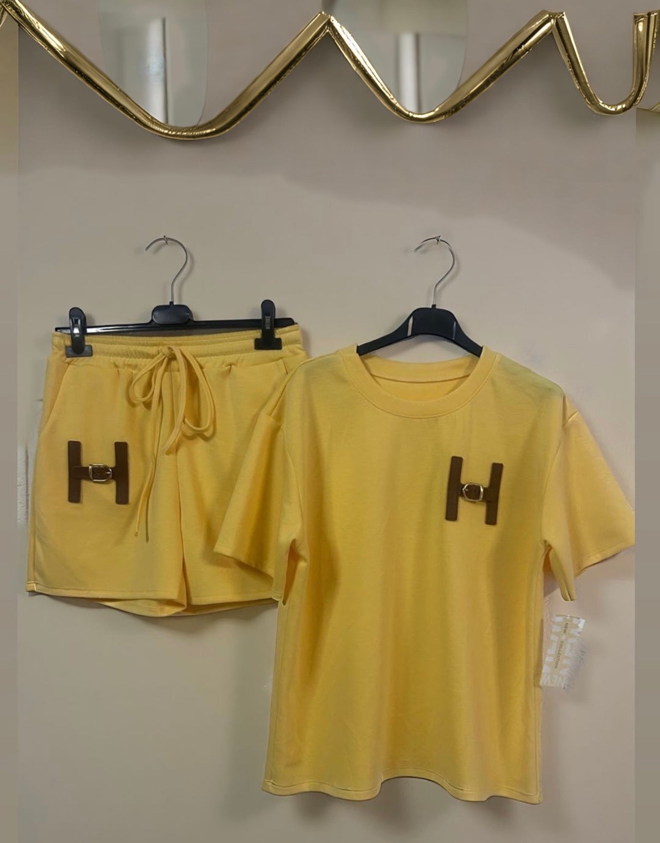 H shorts & T-shirt Co org