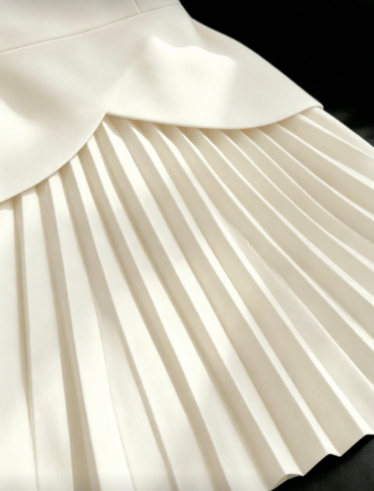 White pleated summer dress mini