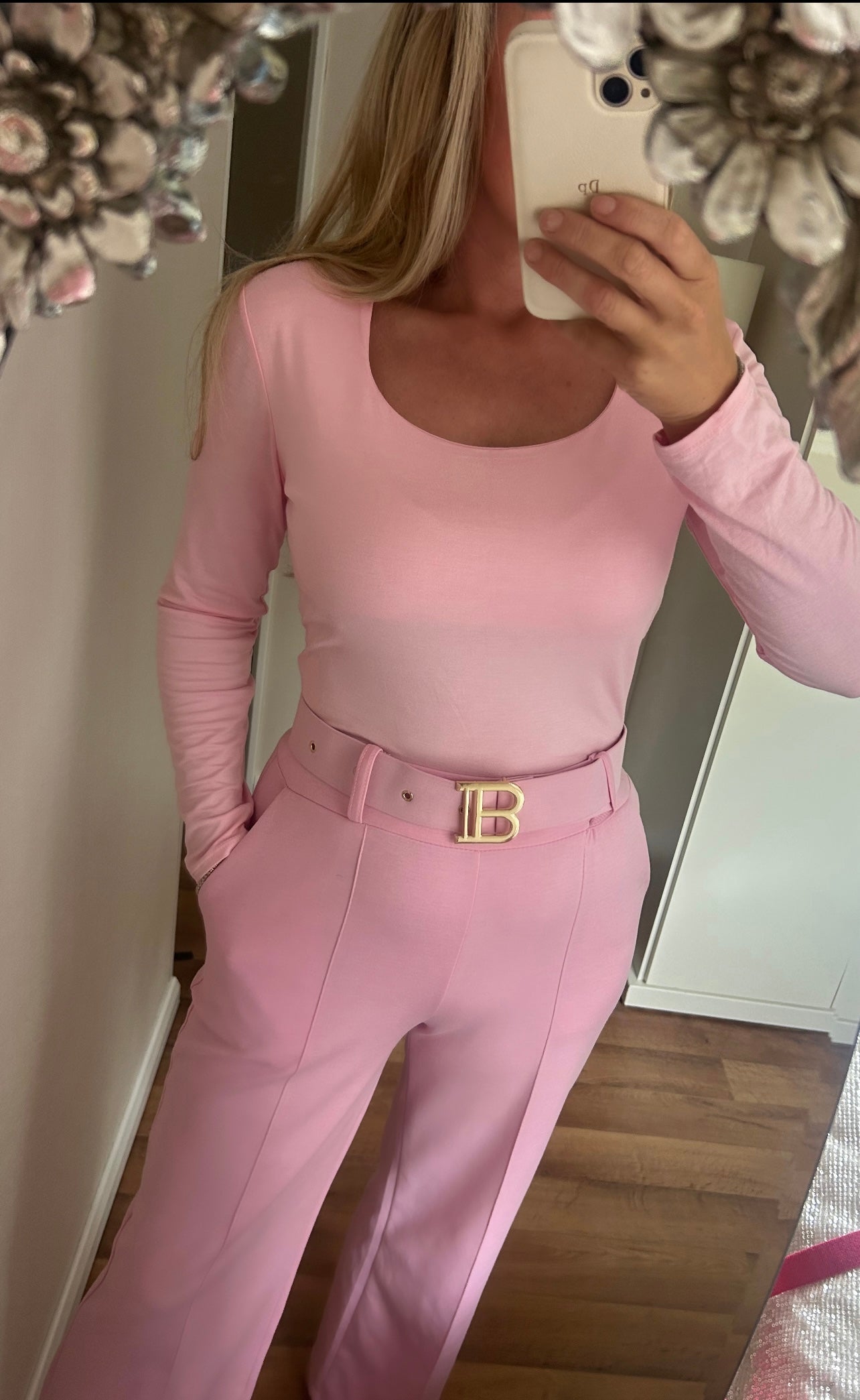 Belted joggers & top