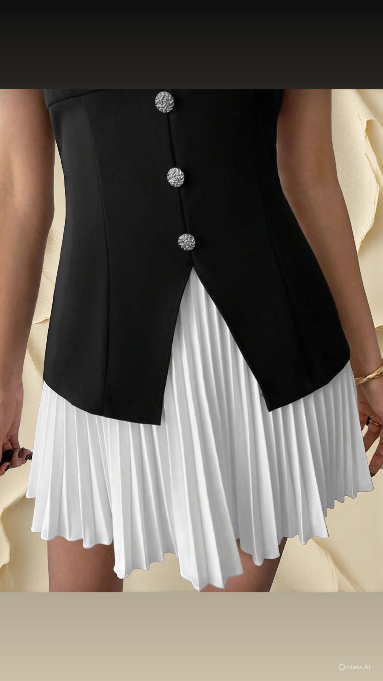 Black & White Contrast Split Hem Pleated Dress