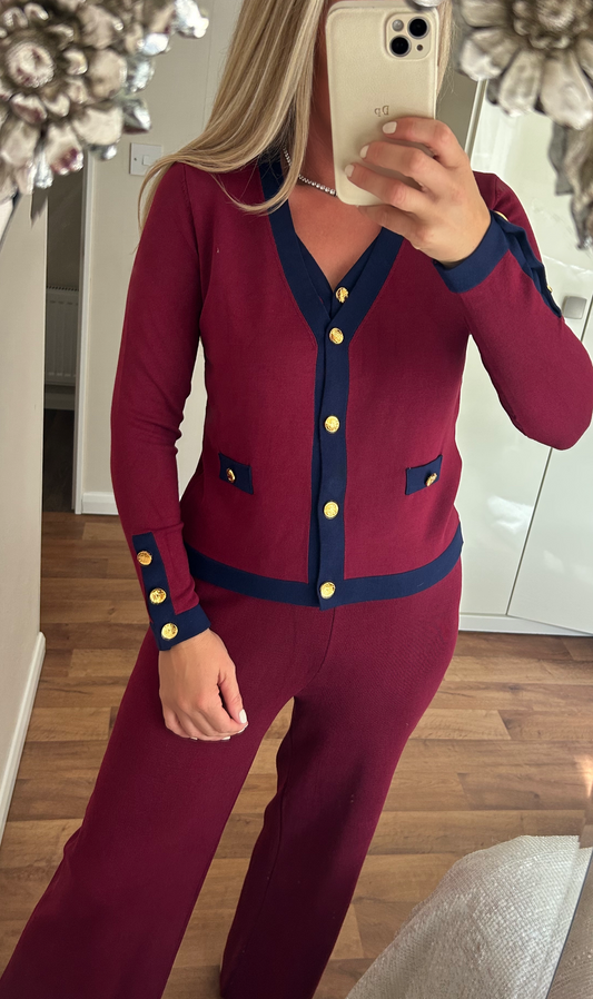 Gold button lounge set
